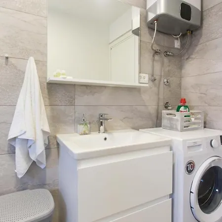 Delminium Apartment